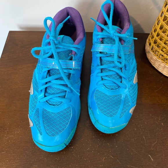 BABOLAT SHOES KOMPRESSION AND NON MARKING SOLES - Picture 5 of 5